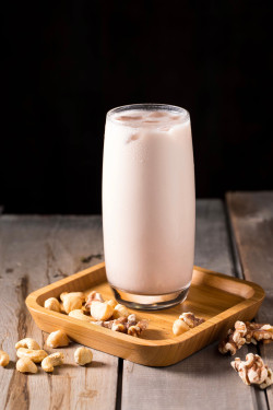 Hēi Táng Yuán Mó Jiān Guǒ Nǎi Brown Sugar Nut Mylk