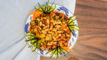 C14. Pollo Kung Pao