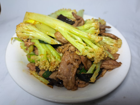 Dà Wǎn Cài Huā Chǎo Ròu Sautéed Pork With Cauliflower