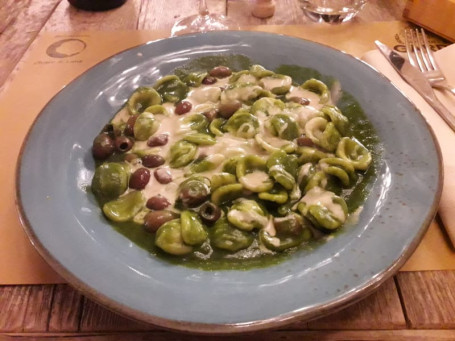 Orecchiette Cima Di Rapa E Salsa All’acciuga