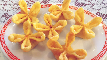 9. Crab Rangoon (6)