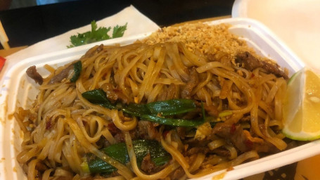 T1. Pad Thai