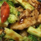 67. Pollo Con Broccoli