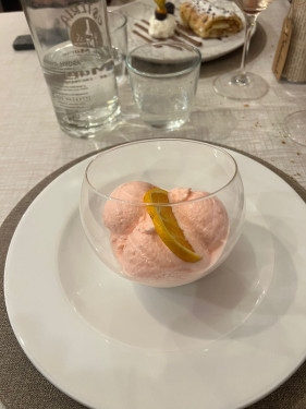 Gelato Artigianale Alla Pesca