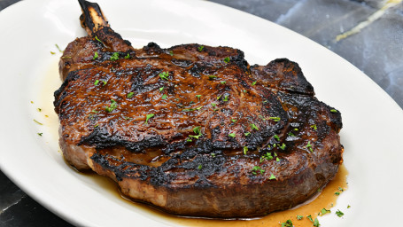 22 Once Ribeye Con Osso Di Prima Qualità