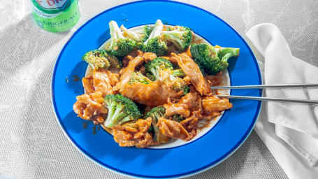 74. Pollo Con Broccoli