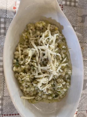 Orzotto Con Funghi Di Bosco E Salsiccia