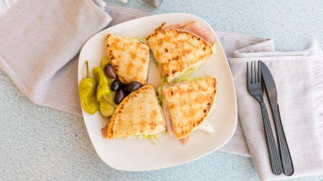 Roast Beef Pita Panini Combo