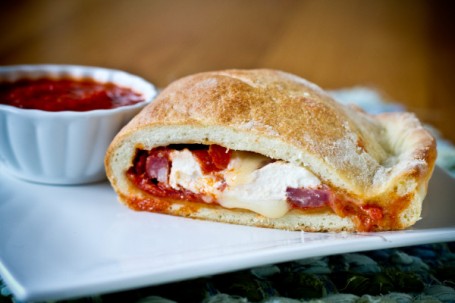 Salame Calzone