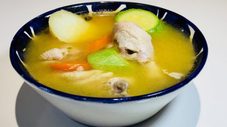 Caldo Blanco De Pollo