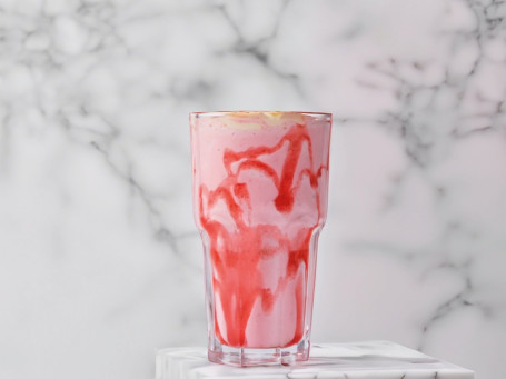 Fragole E Frappe Fredde Alla Crema