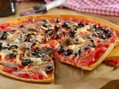 Pizza Con Anchoas