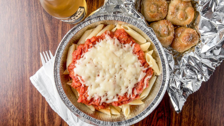 Ziti, 3 Garlic Knots Small Salad