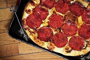 Pizza Salame