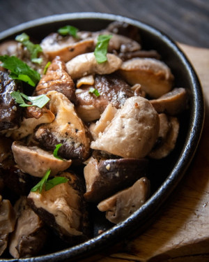 Trio Of Sautéed Mushrooms Chǎo Mó Gū