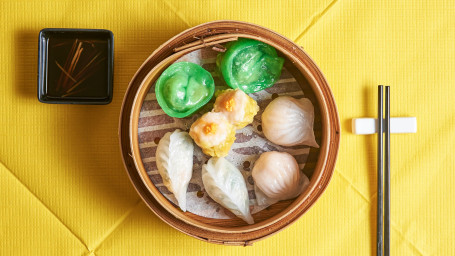 01E Dim Sum Platter (8Pcs) Diǎn Xīn Pīn Pán