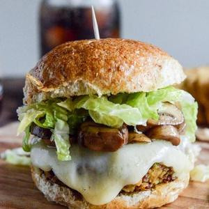 Hamburger Di Formaggio Vegetariano