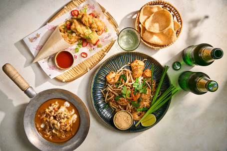 Chang Footie Bundle For 2  *2 Free Changs*