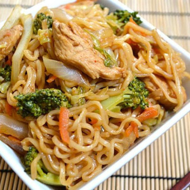 Yakisoba Di Pollo