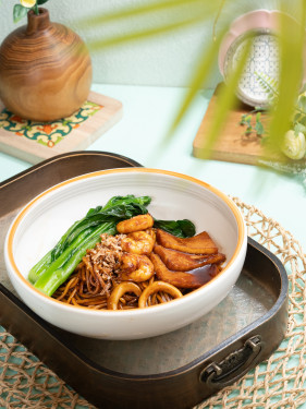 Hokkien Braised Mee With Seafood Fú Jiàn Hǎi Xiān Huì Miàn