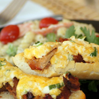 Panino Con Costine Di Maiale Alla Griglia