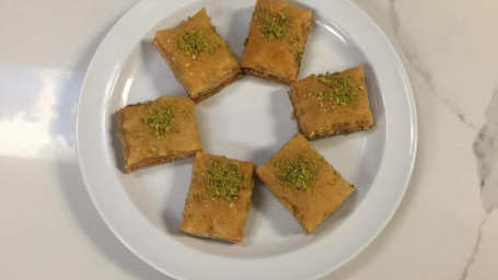 52. Baklava Box (6 Pcs