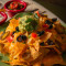 Luxury Loaded Nachos (Large) Zhāo Pái Huáng Jīn Mò Xī Gē Cuì Piàn