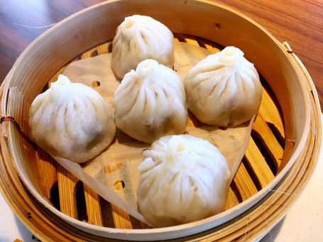 Pork Buns And Xiao Long Bao (Small) (5 Pieces)