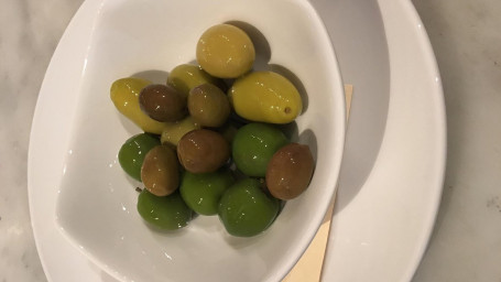 3 Olive Sampler