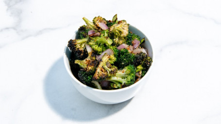 Broccoli Arrostiti Con Salsa All'aglio E Zenzero