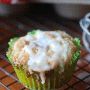 Muffin Streusel Alla Cannella Con Pezzetti Di Cioccolato Bianco