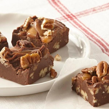 Fudge Al Caramello E Noci Pecan