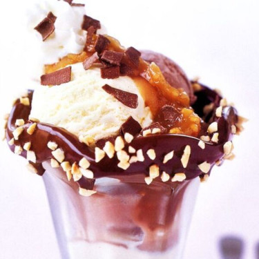 Sundae (Caramello O Salsa Al Cioccolato)