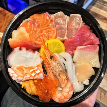 Pranzo Chirashi