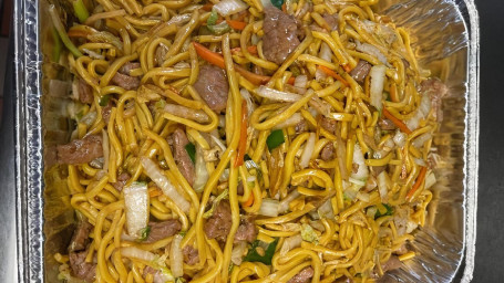 L32. Beef Lo Mein