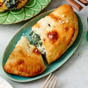 Calzone Greco