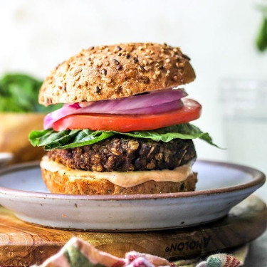 Hamburger Vegetariano Con Formaggio