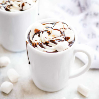 Cioccolata Calda Con Panna