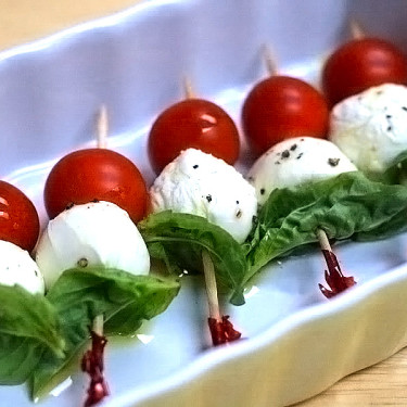 Spiedini Caprese