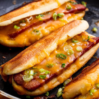 Hot Dog Al Formaggio