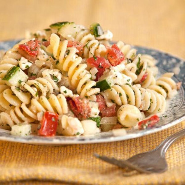 Insalata Di Pasta Greca