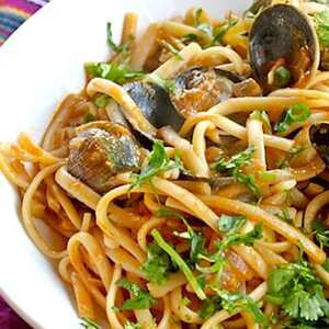 Pasta Con Salsa Di Vongole Rosse