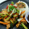 26 Com Ga Xao Xa Ot (Lemongrass Chicken)