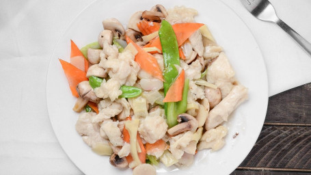 C07 Moo Goo Gai Pan (Cp)