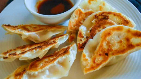 9. Fried Dumpling (8)