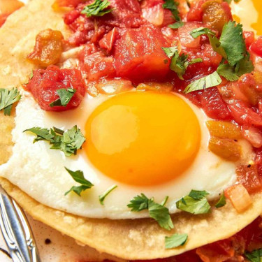 Pranzo Huevos Rancheros