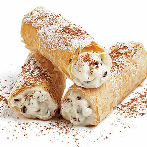 Grande Cannoli