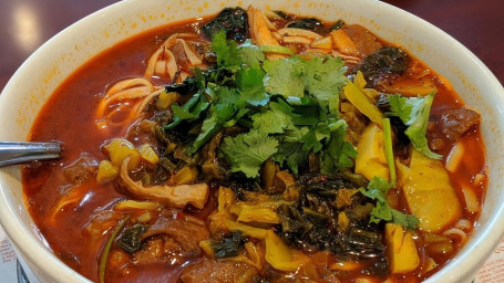 N1. Braised Beef Noodle Soup （Hóng Shāo Niú Nǎn Miàn）