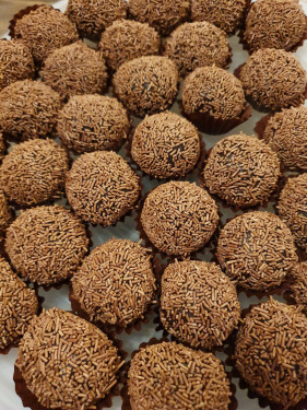 Brigadeiro Truffle (V) (Gf)