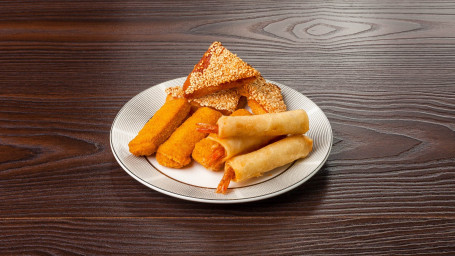 Mini Curry Samosas (10 Pcs) (V) (G) (L)